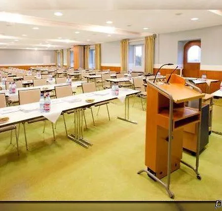 Romantik Klostergut Jakobsberg Hotel 4*