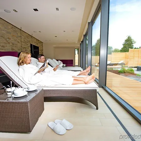 Hotel Romantik Klostergut Jakobsberg 4*