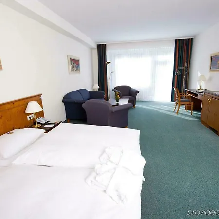 Romantik Klostergut Jakobsberg Hotel